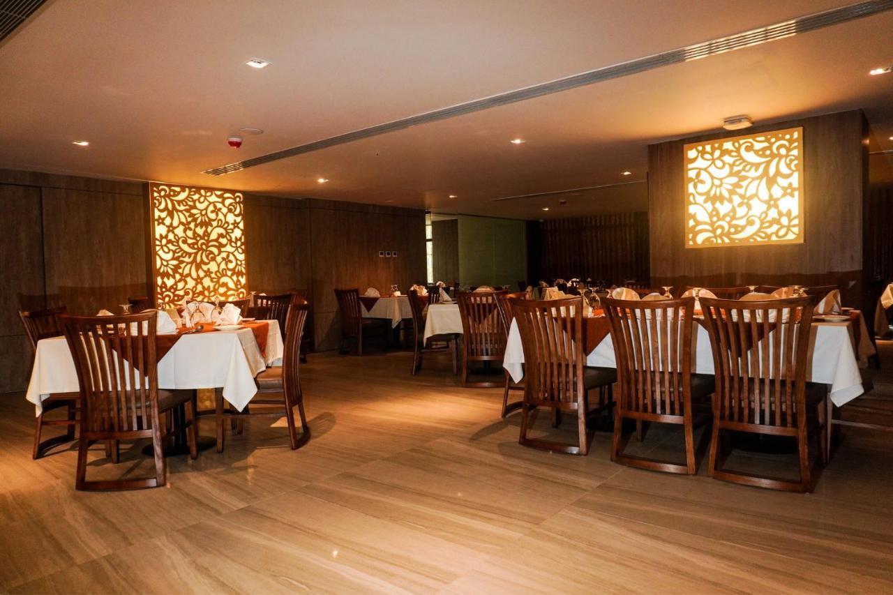 Best Western Sks Chattogram Chittagong Exteriör bild