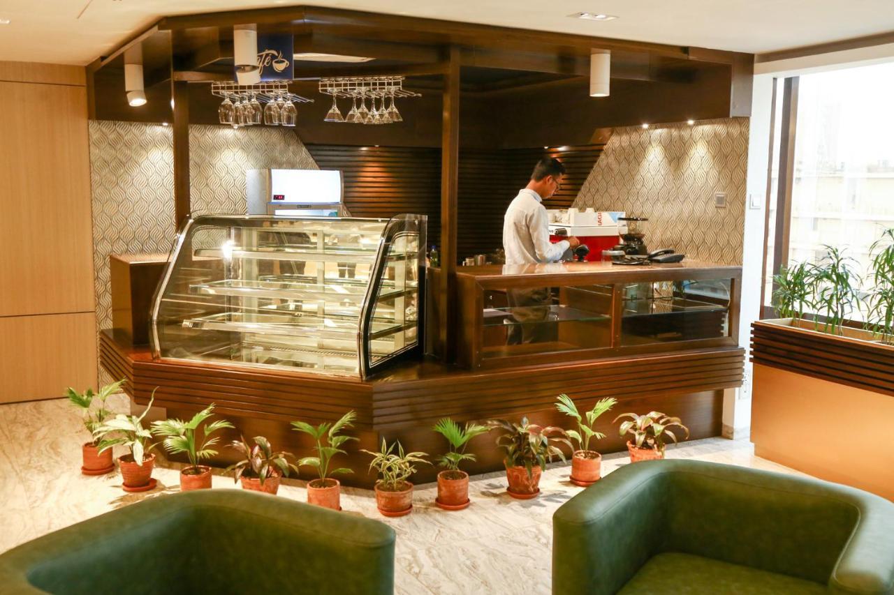 Best Western Sks Chattogram Chittagong Exteriör bild