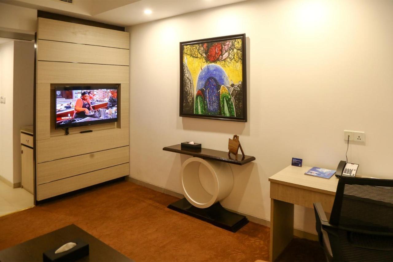 Best Western Sks Chattogram Chittagong Exteriör bild